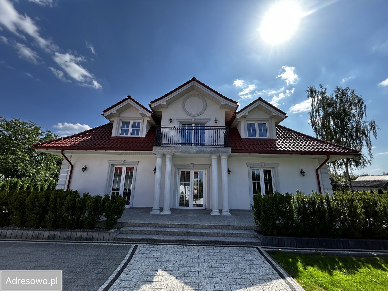 dom wolnostojący, 10 pokoi Nowy Jadów