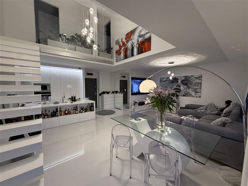 Mieszkanie 3-pokojowe Wrocław Krzyki, ul. Asfaltowa. Zdjęcie 3