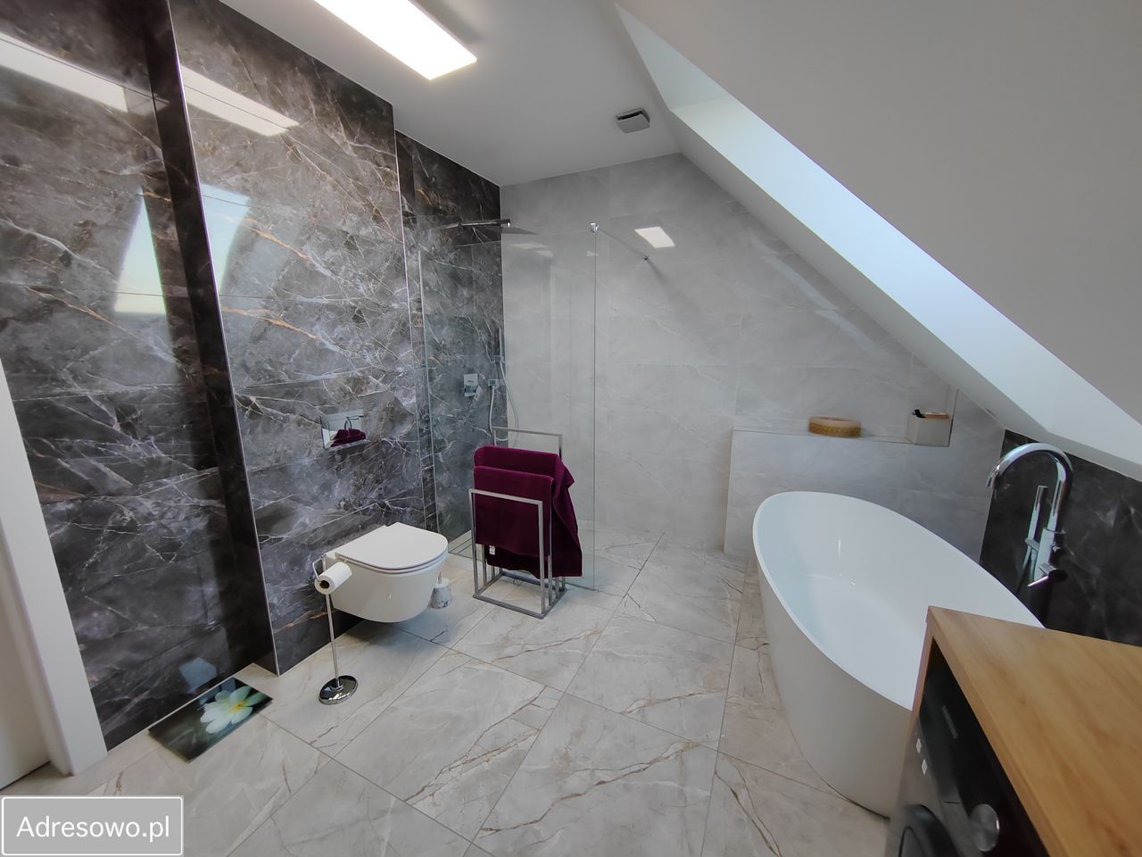 dom wolnostojący, 5 pokoi Nielubia. Zdjęcie 9