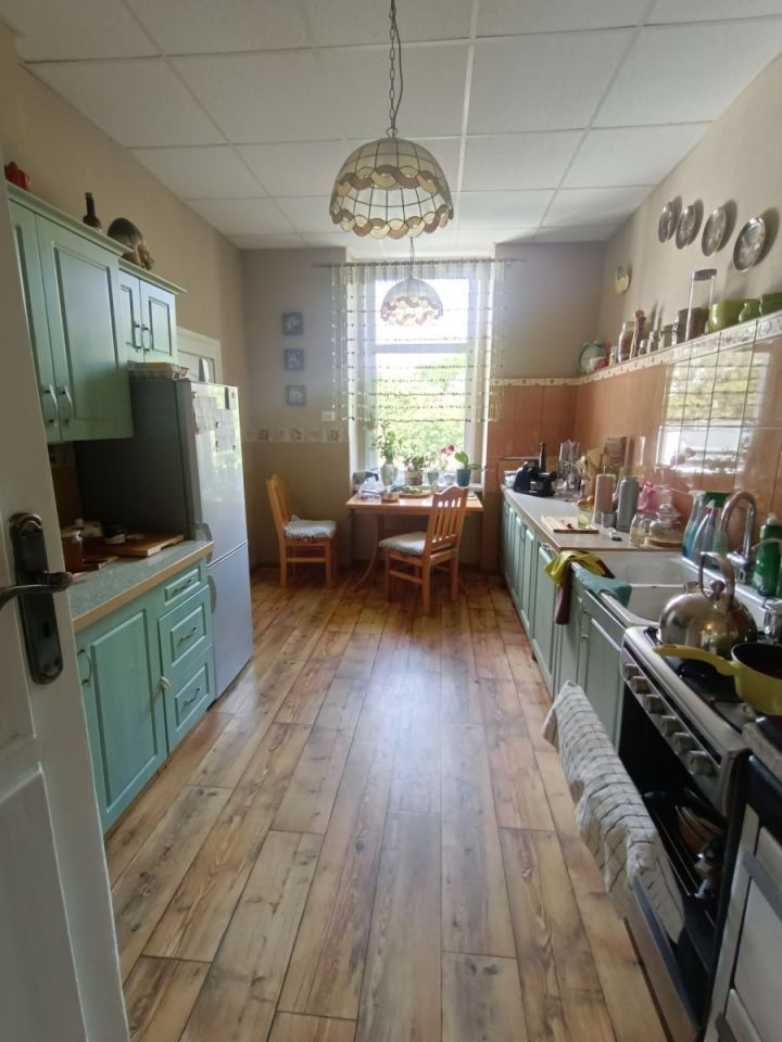 Mieszkanie 3-pokojowe Jelenia Góra. Zdjęcie 7