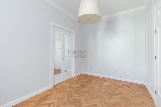 Mieszkanie 3-pokojowe Warszawa Śródmieście, ul. Nowy Świat. Zdjęcie 11