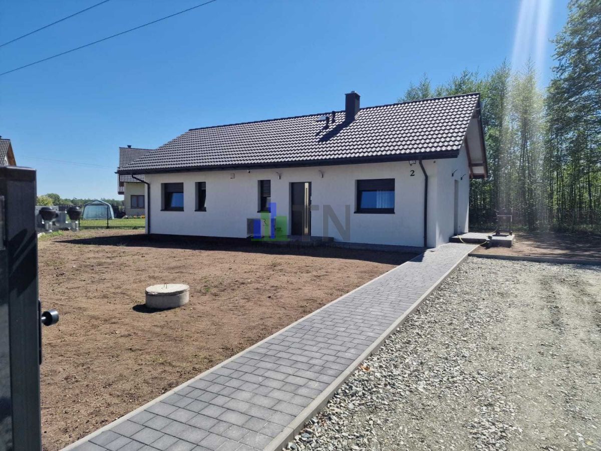 dom wolnostojący, 4 pokoje Chrząstawa Wielka. Zdjęcie 4