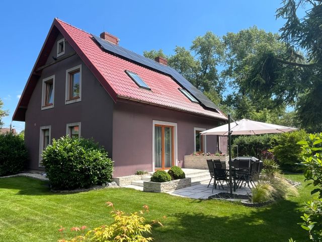 dom wolnostojący, 5 pokoi Legnica Piątnica, ul. Piątnicka. Zdjęcie 1