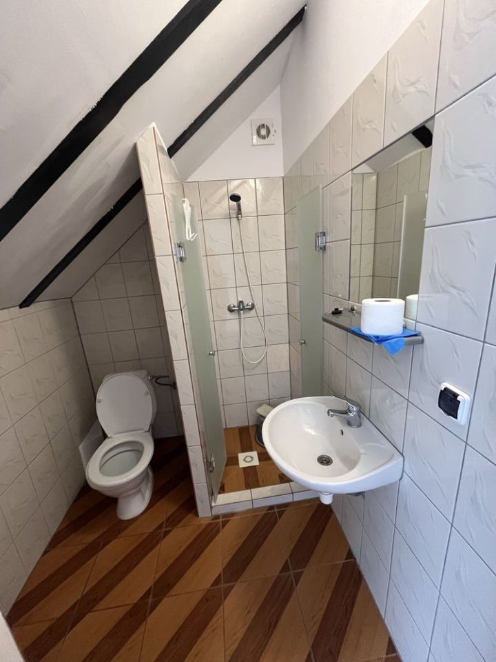 dom wolnostojący, 5 pokoi Rewal. Zdjęcie 8