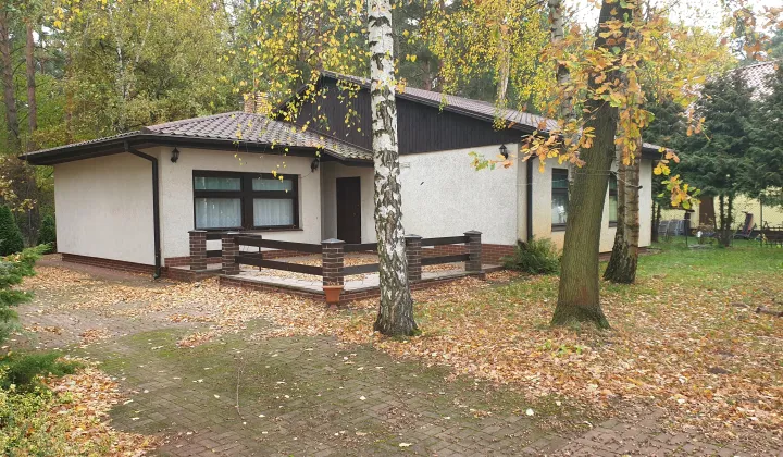 dom wolnostojący, 4 pokoje Brenno, ul. Łąkowa