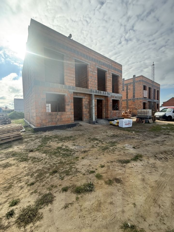 bliźniak, 4 pokoje Wilkowice. Zdjęcie 5