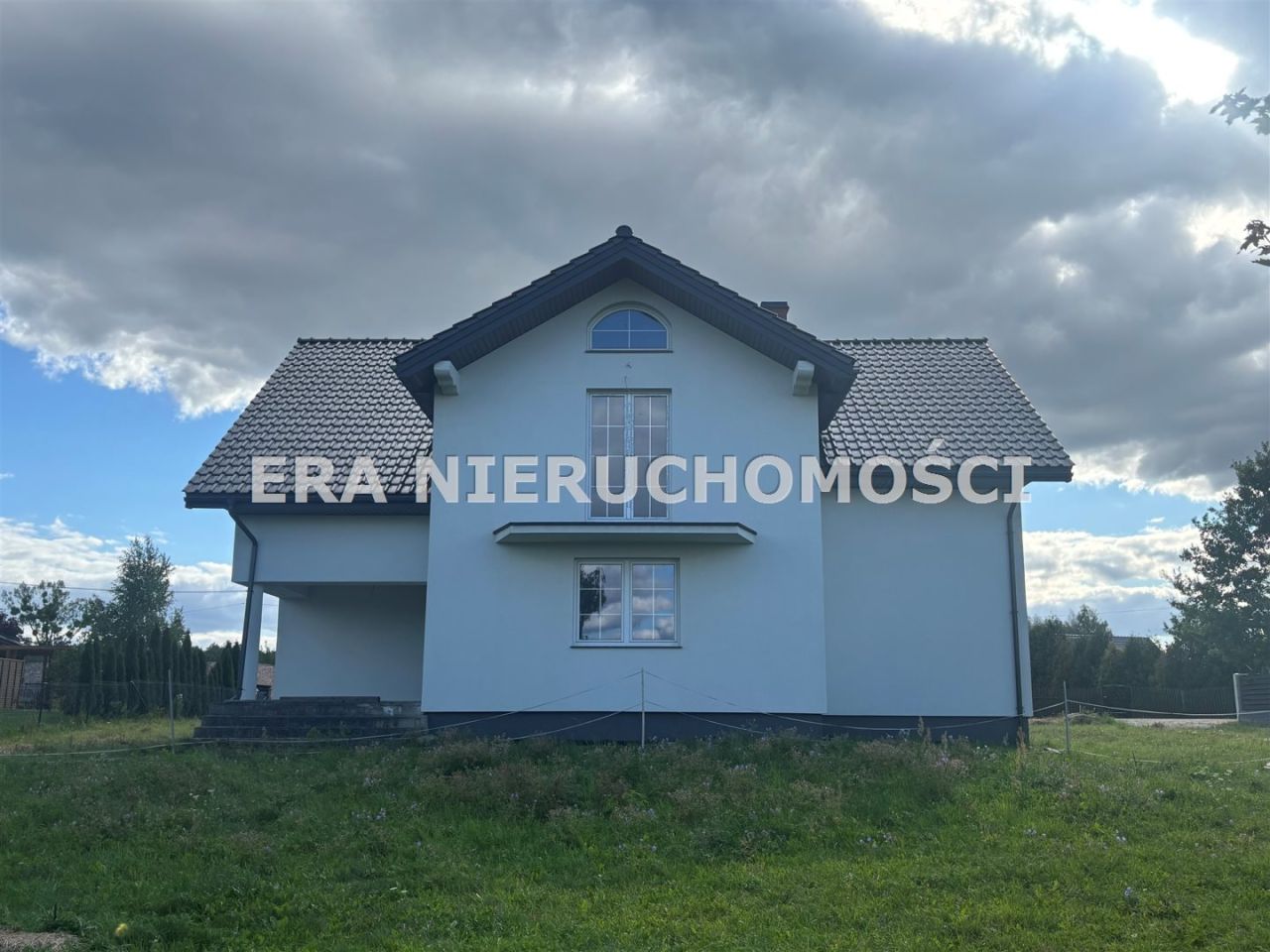 dom wolnostojący, 4 pokoje Klepacze. Zdjęcie 5