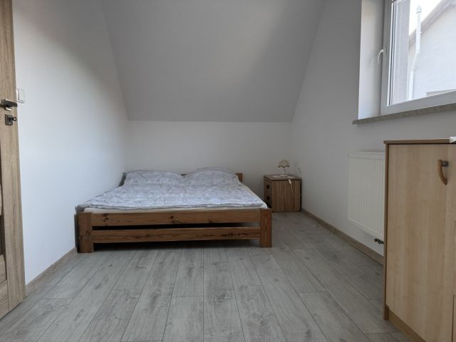 dom wolnostojący, 3 pokoje Szczytna, ul. Dębowa. Zdjęcie 9