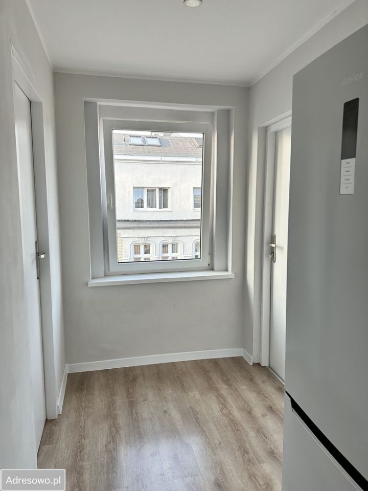 Mieszkanie 3-pokojowe Chorzów Centrum, ul. Jana Sobieskiego. Zdjęcie 8