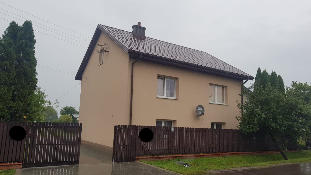 dom wolnostojący, 3 pokoje Zabraniec, ul. Długa