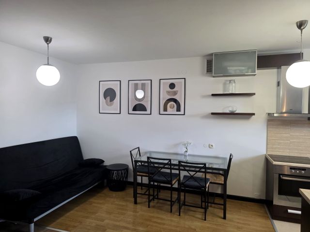 Mieszkanie 2-pokojowe Kraków, ul. dr. Zygmunta Łuczyńskiego. Zdjęcie 1