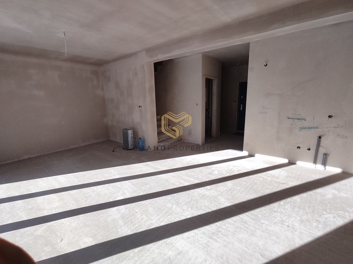 bliźniak, 5 pokoi Warszawa Wawer. Zdjęcie 5