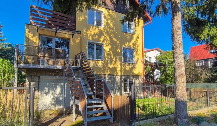 dom wolnostojący, 8 pokoi Jelenia Góra