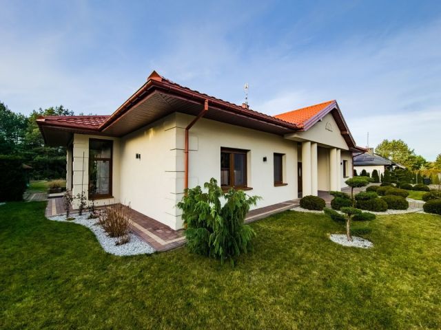 dom wolnostojący, 6 pokoi Zofiówka, ul. Jaśminowa. Zdjęcie 1