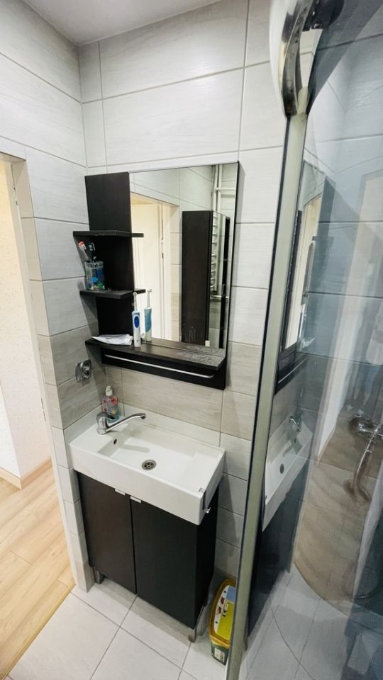 Mieszkanie 3-pokojowe Bełchatów. Zdjęcie 9