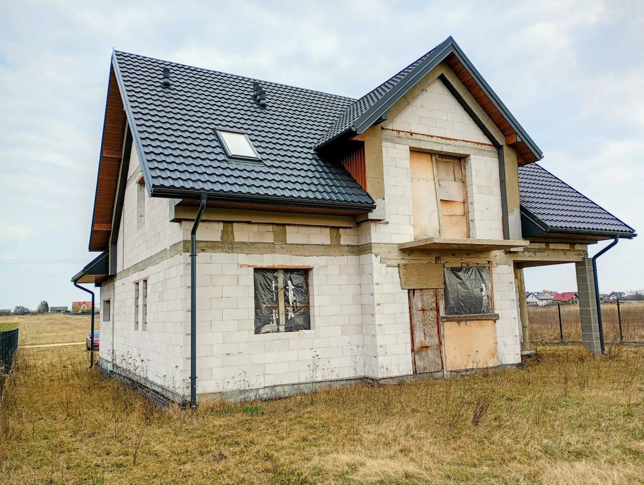 dom wolnostojący, 6 pokoi Tokarnia, ul. Spokojna. Zdjęcie 2