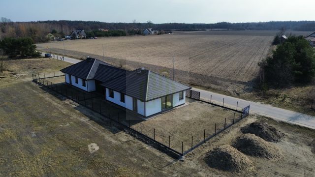 bliźniak, 4 pokoje Budy-Grzybek. Zdjęcie 11