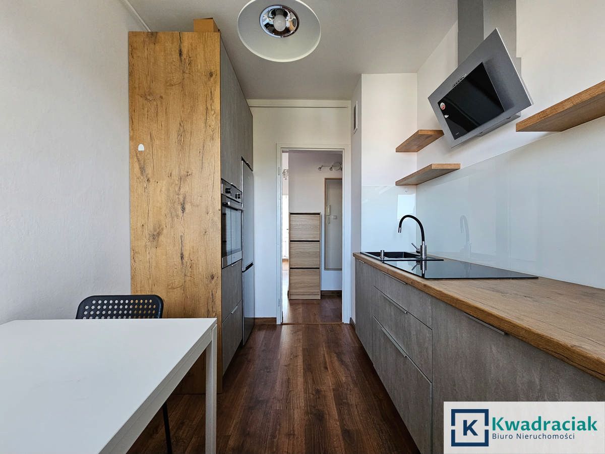 Mieszkanie 3-pokojowe Dukla, ul. Trakt Węgierski. Zdjęcie 2