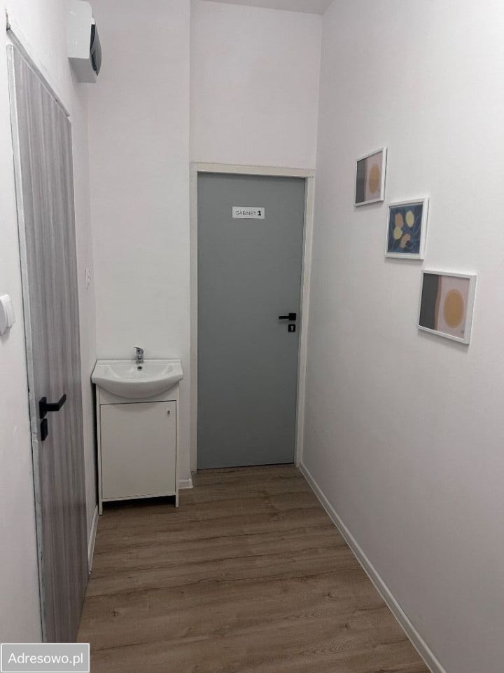 Lokal Siemianowice Śląskie Centrum, ul. Jana Pawła II. Zdjęcie 3