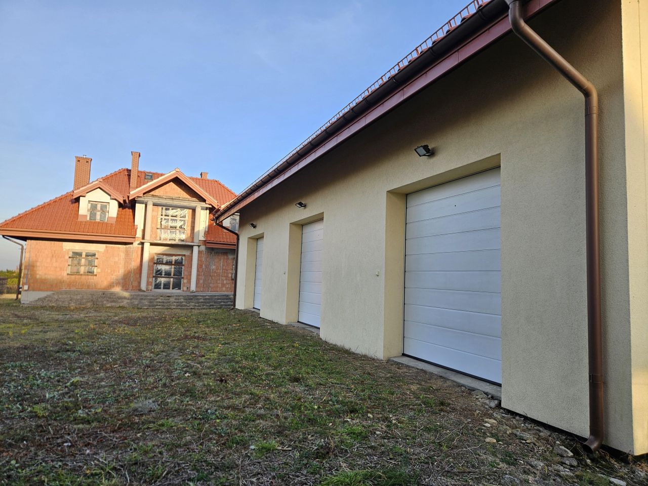 dom wolnostojący, 8 pokoi Busko-Zdrój Łagiewniki. Zdjęcie 6