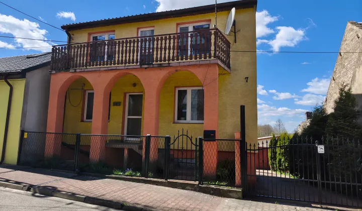 dom wolnostojący, 6 pokoi Ćmielów
