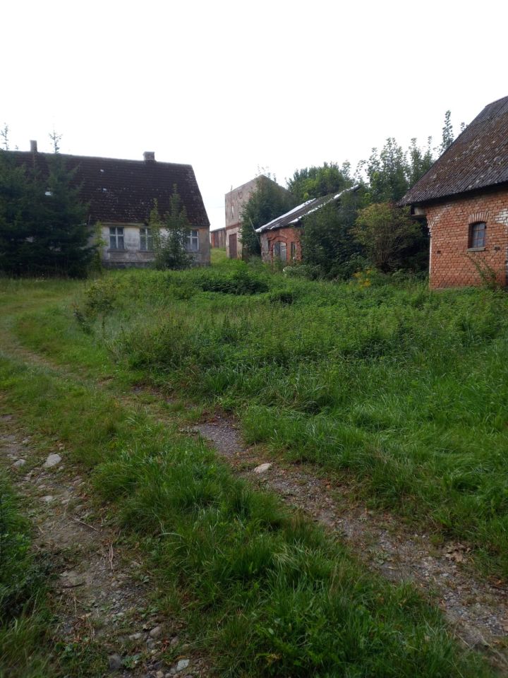 bliźniak, 2 pokoje Cieszyno. Zdjęcie 2