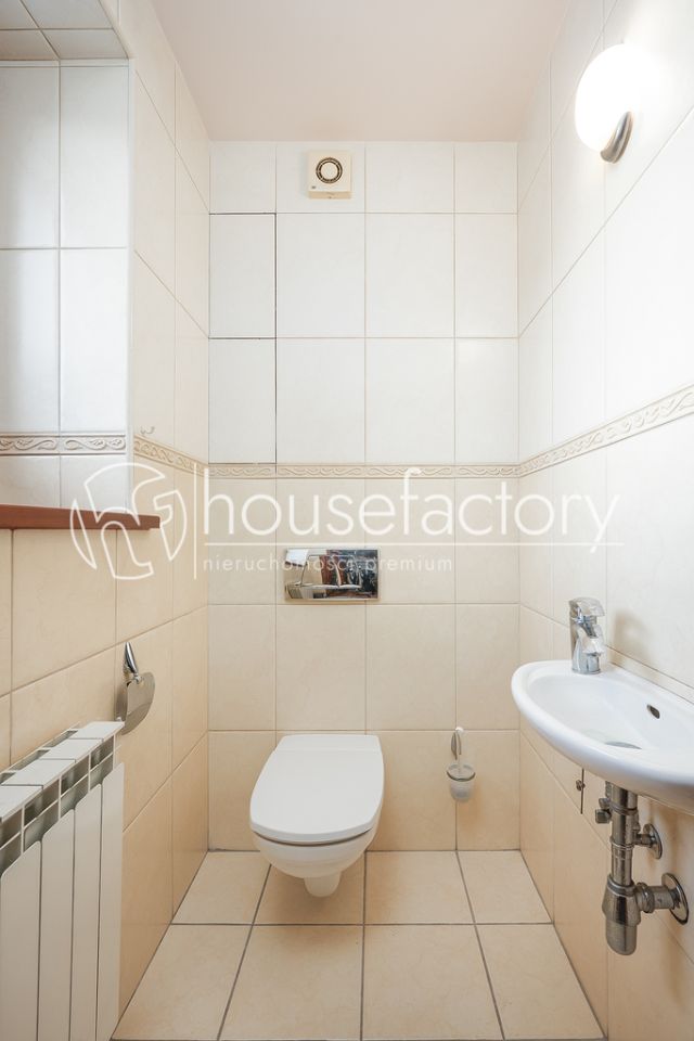 dom wolnostojący, 5 pokoi Starowa Góra, ul. Piętrowa. Zdjęcie 12