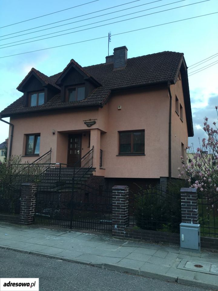 dom wolnostojący, 6 pokoi Choszczno, ul. Wybickiego. Zdjęcie 11