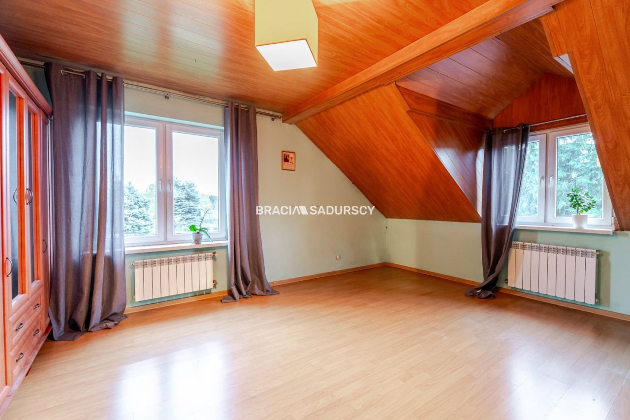 dom wolnostojący, 5 pokoi Kłokoczyn, ul. Wesoła. Zdjęcie 25