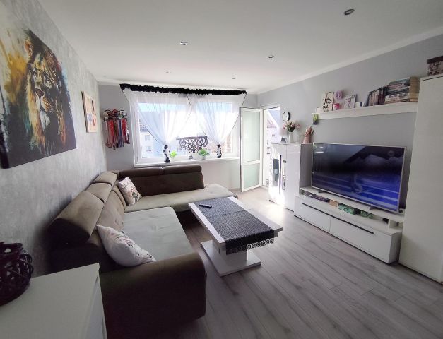 Mieszkanie 3-pokojowe Stargard, ul. Jana Lechonia. Zdjęcie 1