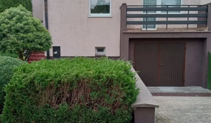 bliźniak, 4 pokoje Szkotowo