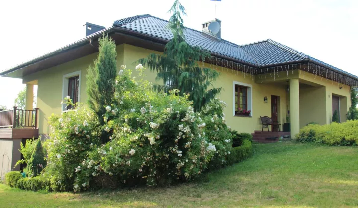 dom wolnostojący, 5 pokoi Pilchowo, ul. Zielona