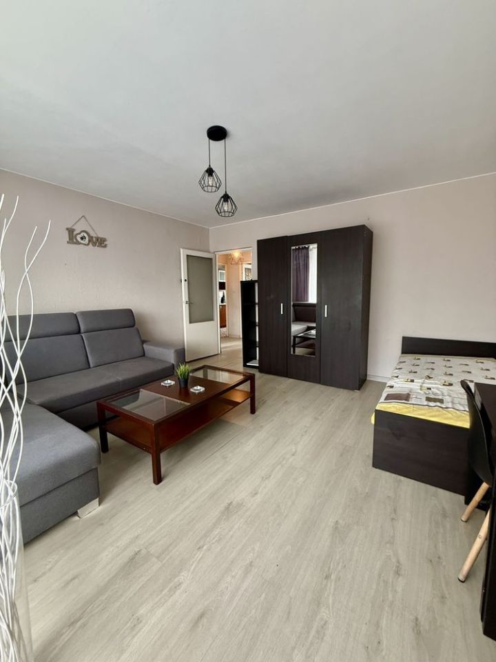 Mieszkanie 3-pokojowe Gdynia Obłuże, ul. adm. J. Unruga