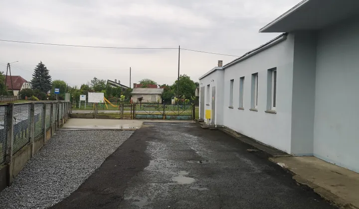 Hala/magazyn Nieciszów