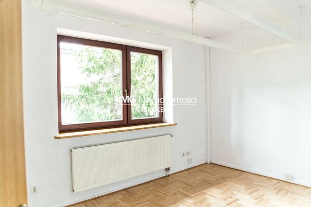 dom wolnostojący, 19 pokoi Warszawa Wawer. Zdjęcie 33