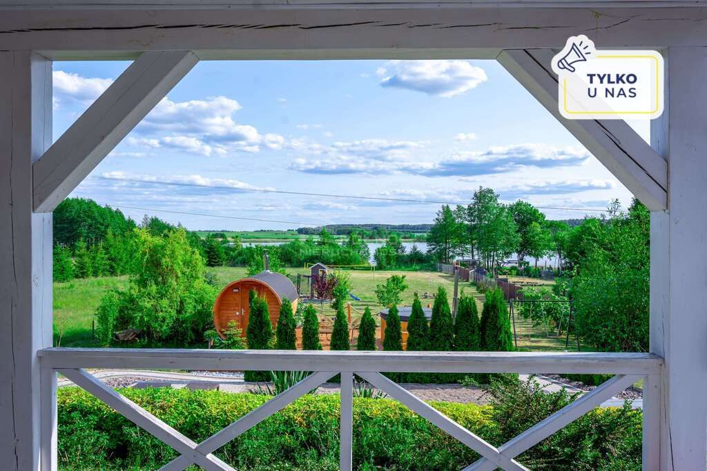 dom wolnostojący, 6 pokoi Ławki