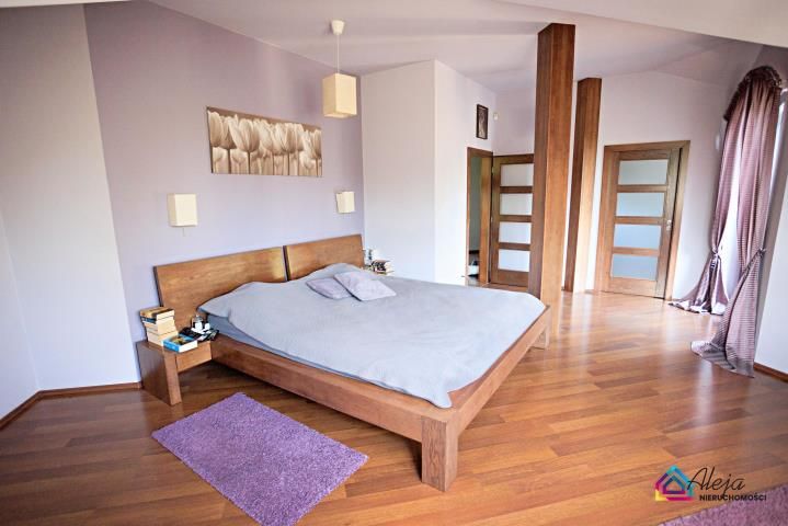 dom wolnostojący, 5 pokoi Częstochowa Północ, ul. Kochmańskiego. Zdjęcie 10