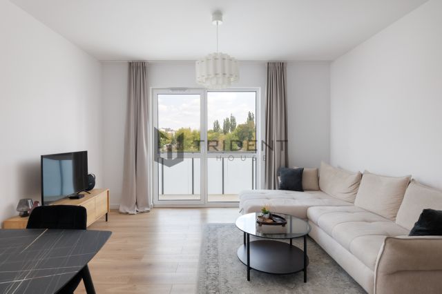 Mieszkanie 3-pokojowe Zamienie, ul. Czekoladowa. Zdjęcie 2