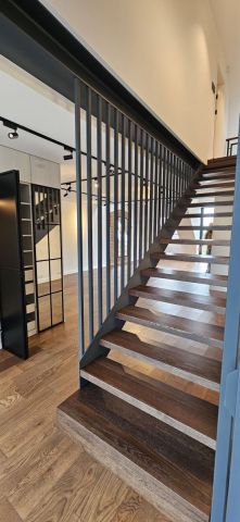 Mieszkanie 4-pokojowe Biestrzyków. Zdjęcie 10