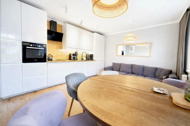 Mieszkanie 4-pokojowe Warzymice, ul. Dębowa. Zdjęcie 2