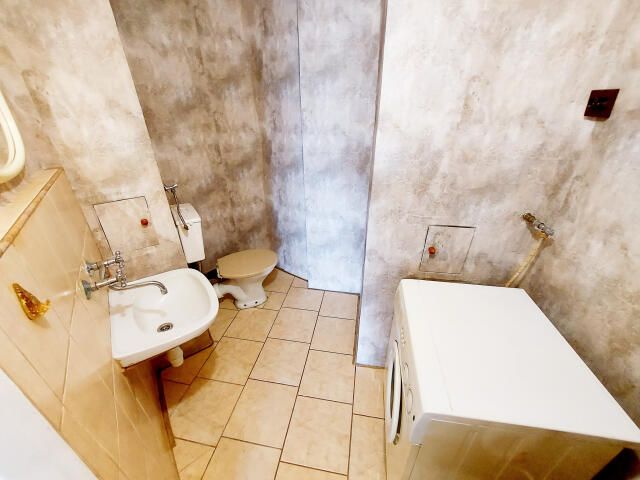 Mieszkanie 3-pokojowe Katowice Zawodzie, al. Walentego Roździeńskiego. Zdjęcie 7