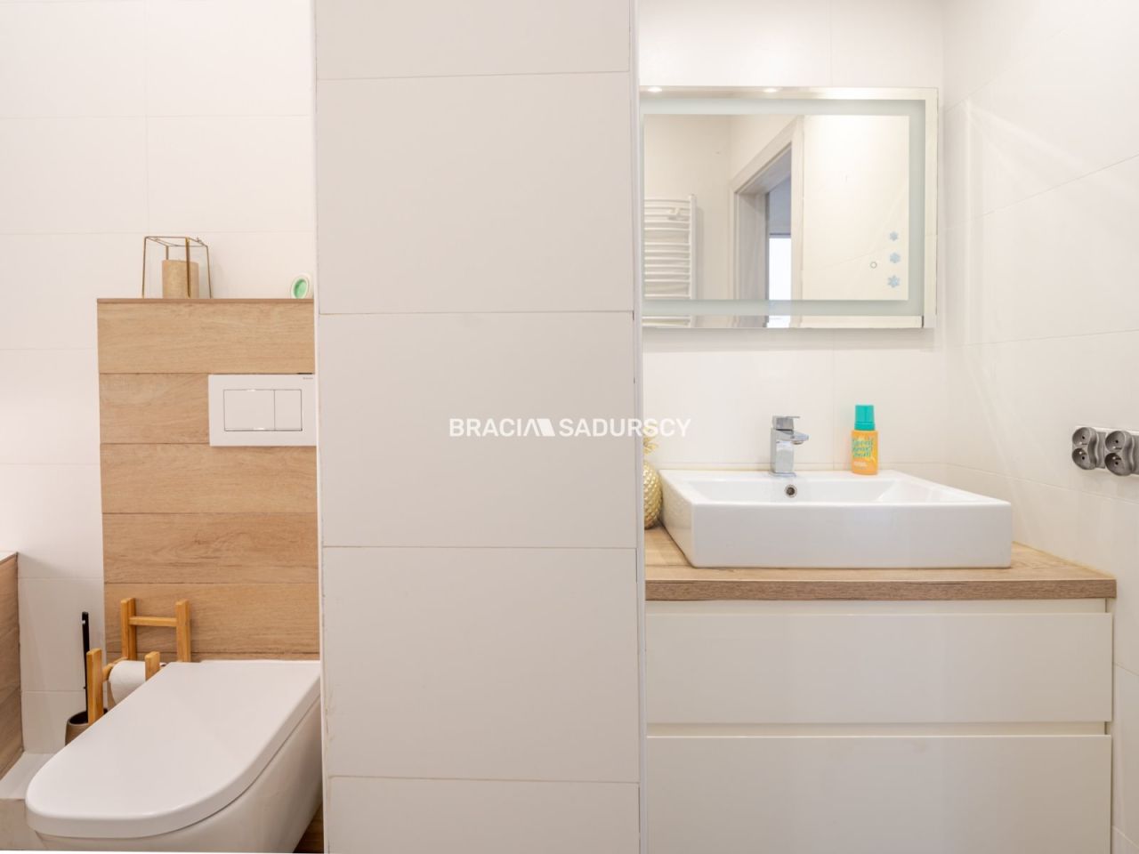 bliźniak, 5 pokoi Skawina, ul. mjr Jana Żychonia. Zdjęcie 25