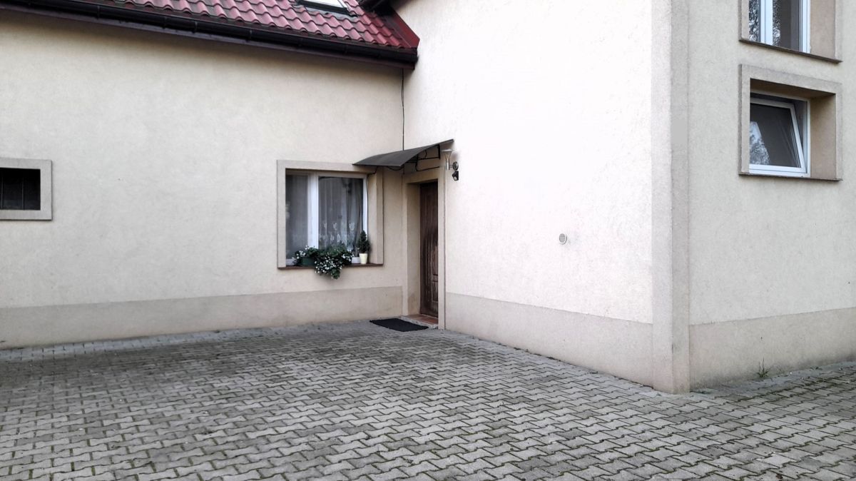 Mieszkanie 3-pokojowe Niemstów