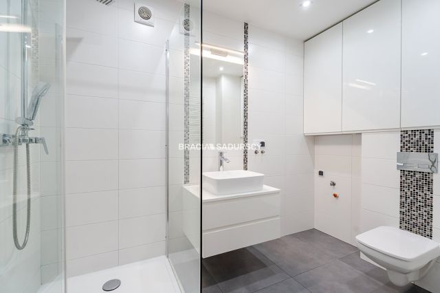 Mieszkanie 4-pokojowe Skawina, ul. Mikołaja Kopernika. Zdjęcie 7