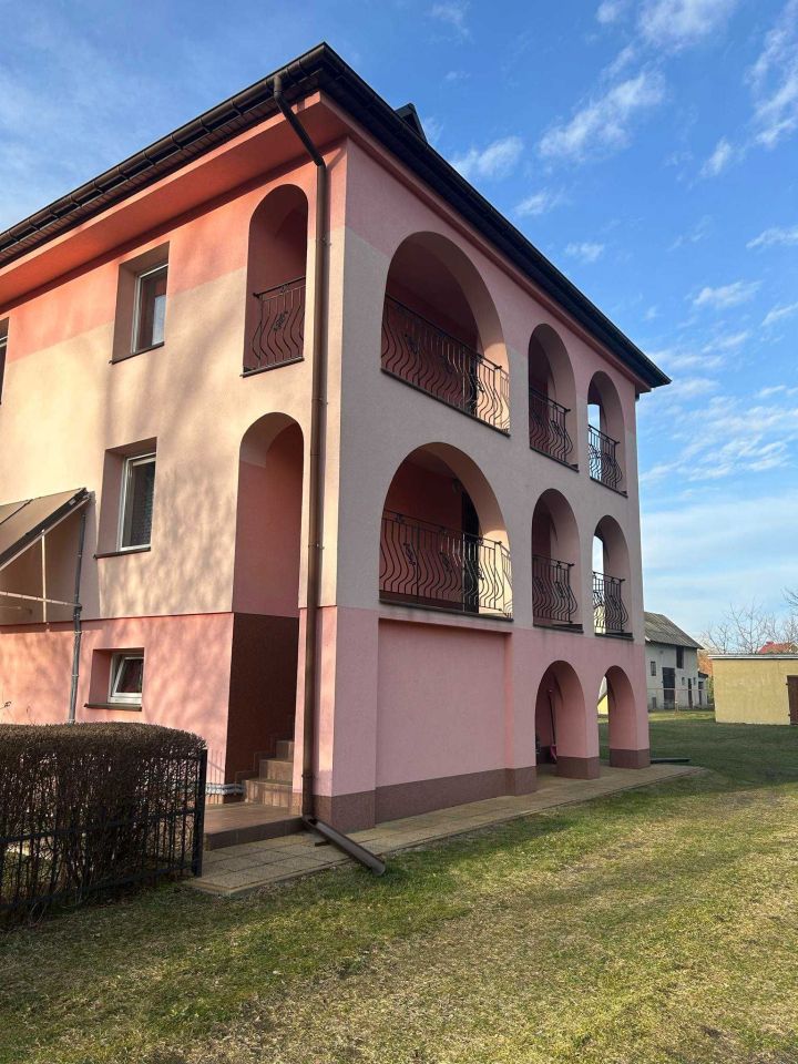 dom wolnostojący, 7 pokoi Urszulin. Zdjęcie 2