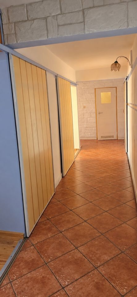 Mieszkanie 3-pokojowe Piwnice, ul. Spacerowa. Zdjęcie 8