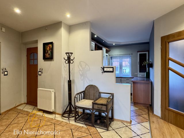 Mieszkanie 3-pokojowe Legnica, ul. św. Elżbiety. Zdjęcie 3