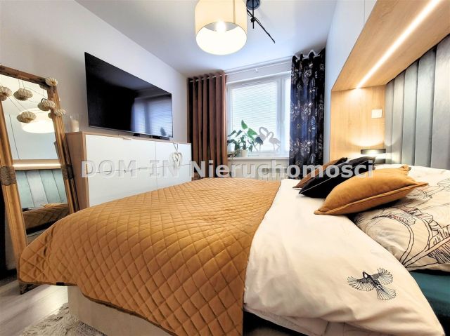 Mieszkanie 3-pokojowe Jastrzębie-Zdrój, ul. Wielkopolska. Zdjęcie 1