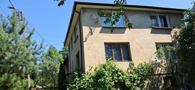 dom wolnostojący, 3 pokoje Cisiec. Zdjęcie 1