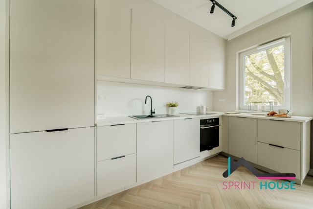 Mieszkanie 3-pokojowe Warszawa Praga, ul. Igańska. Zdjęcie 3